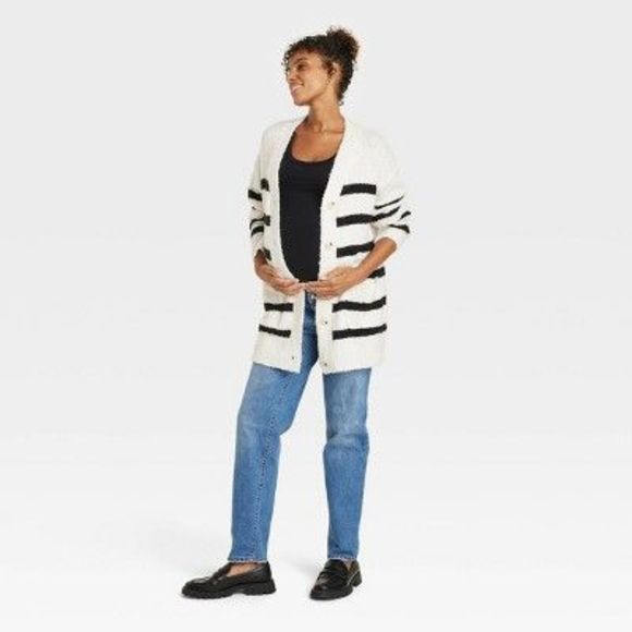 Isabel Maternity by Ingrid & Isabel Tops Boyfriend Maternity And